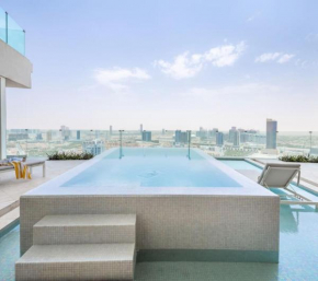 Frank Porter - The Five JVC, Dubai
